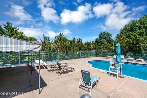 252 Longwood Drive Manalapan NJ 07726