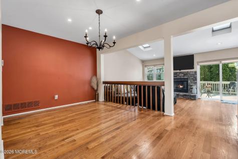 252 Longwood Drive Manalapan NJ 07726