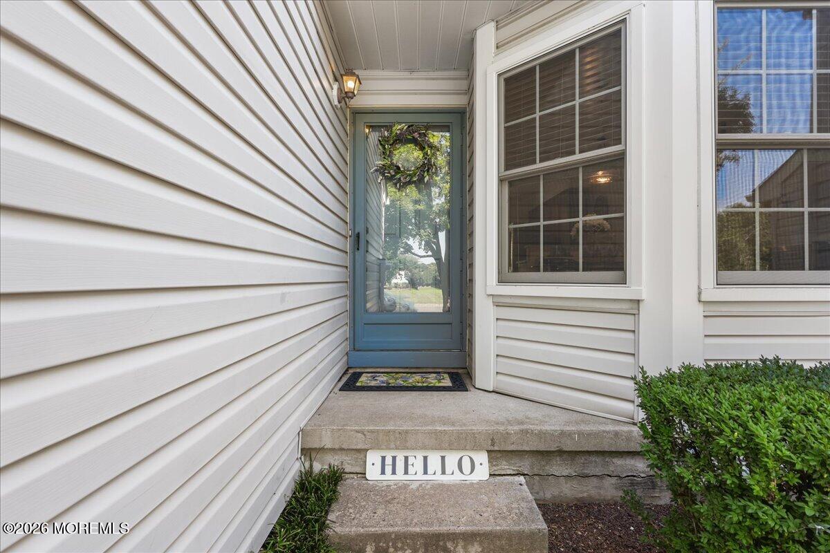288 Century Way Manalapan NJ 07726