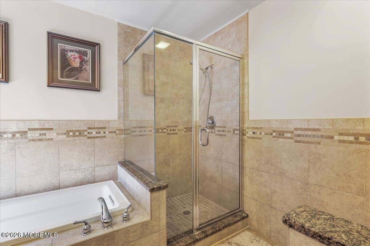 288 Century Way Manalapan NJ 07726