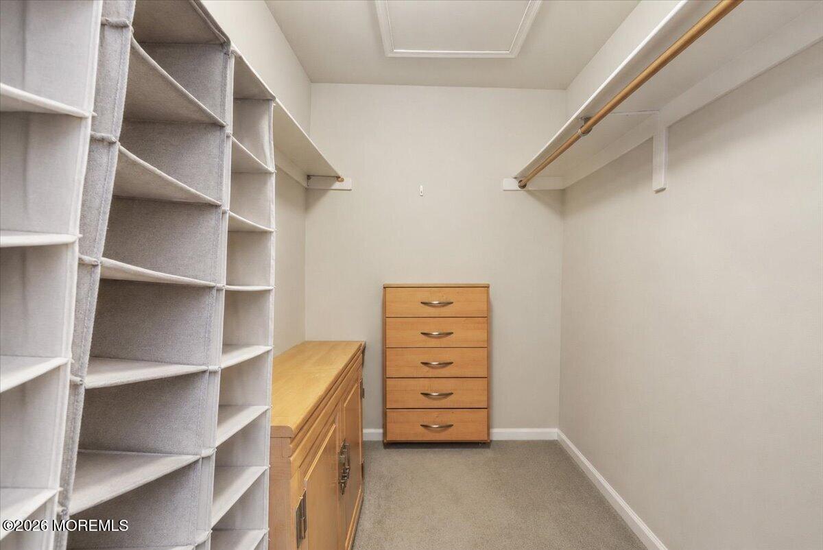 288 Century Way Manalapan NJ 07726