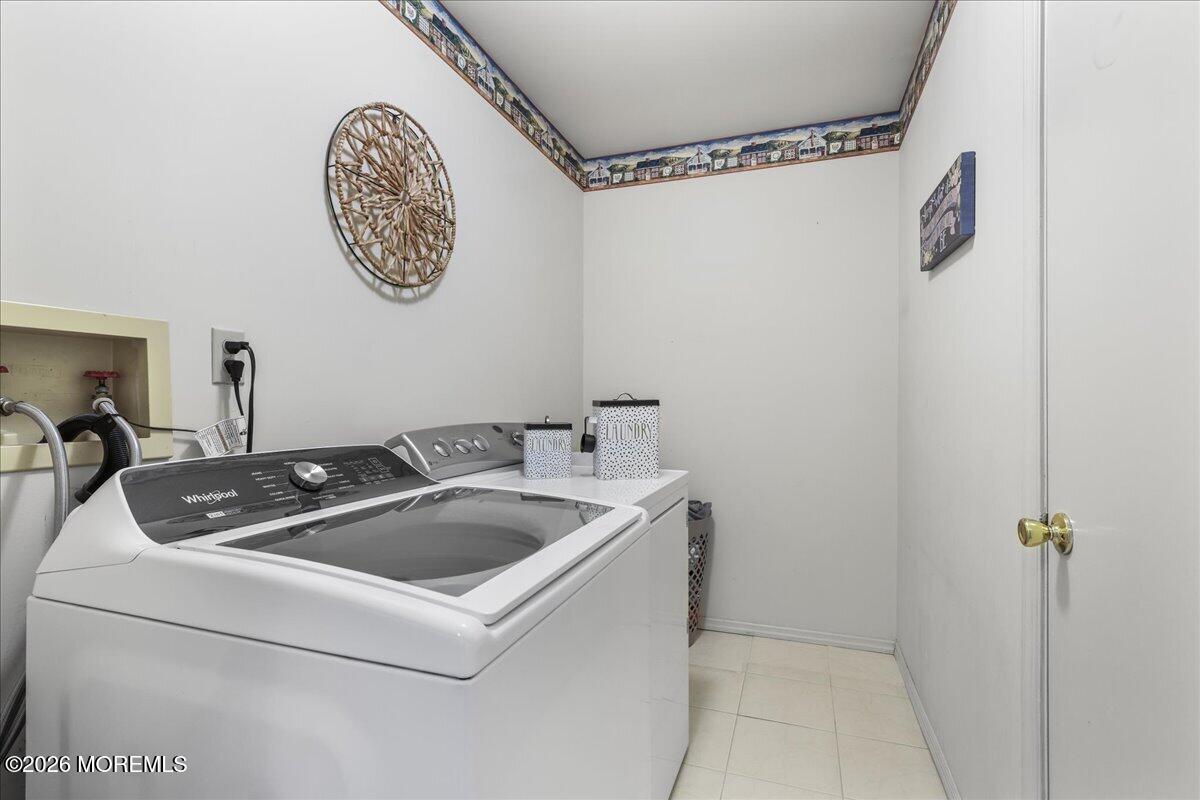288 Century Way Manalapan NJ 07726