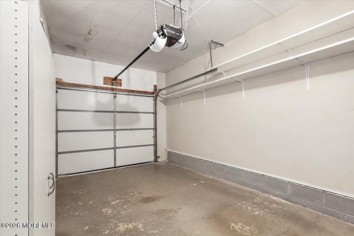 288 Century Way Manalapan NJ 07726