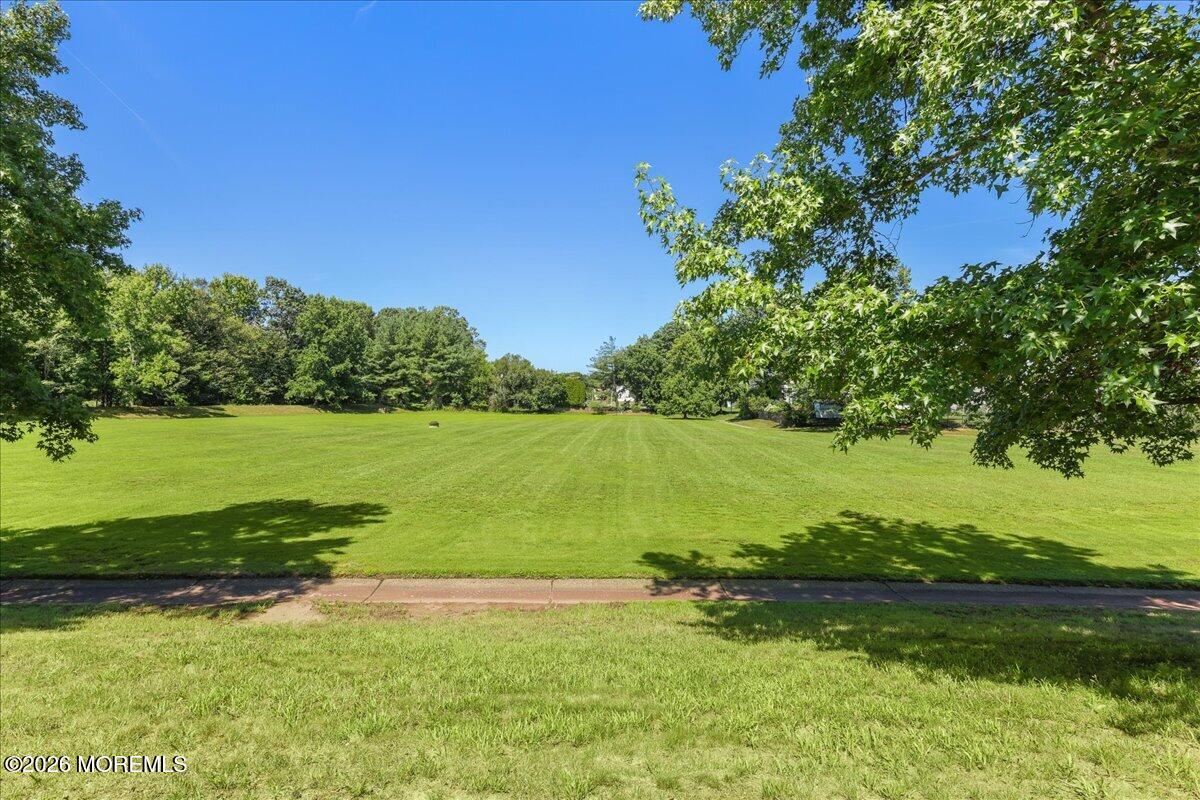 288 Century Way Manalapan NJ 07726