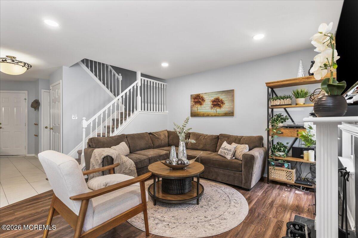 288 Century Way Manalapan NJ 07726