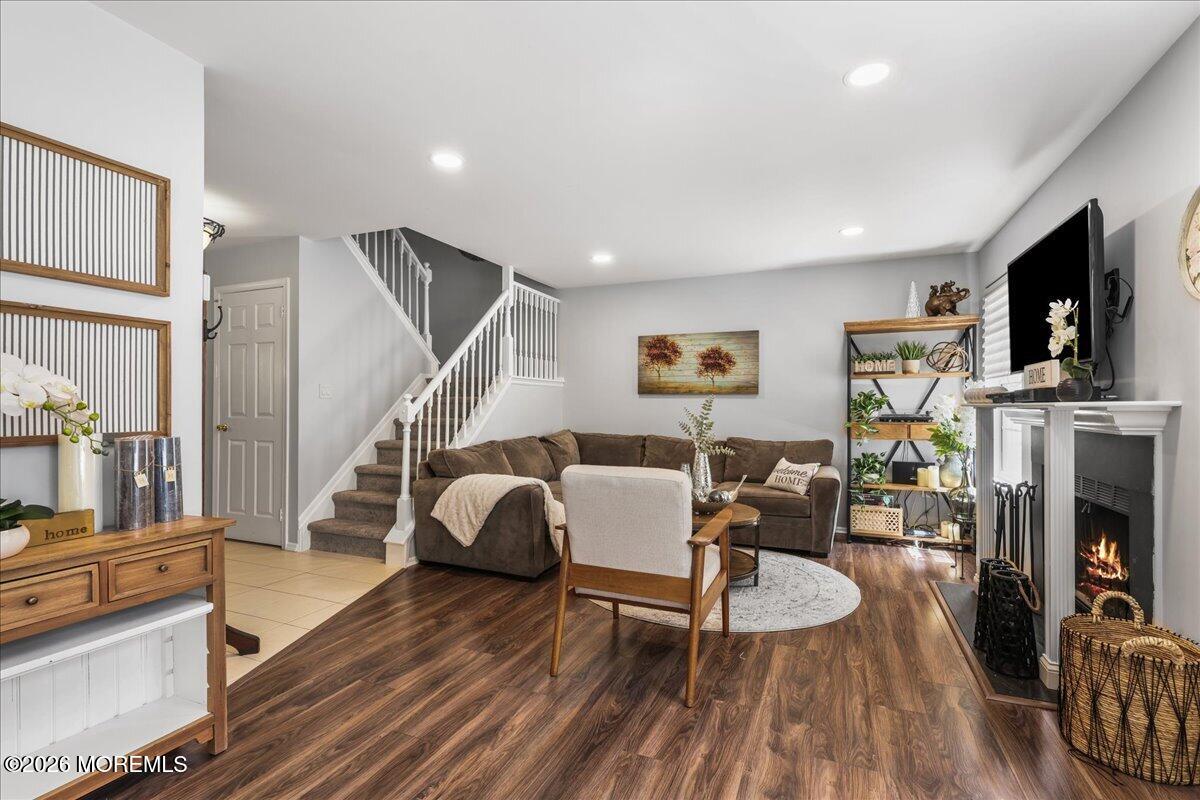 288 Century Way Manalapan NJ 07726