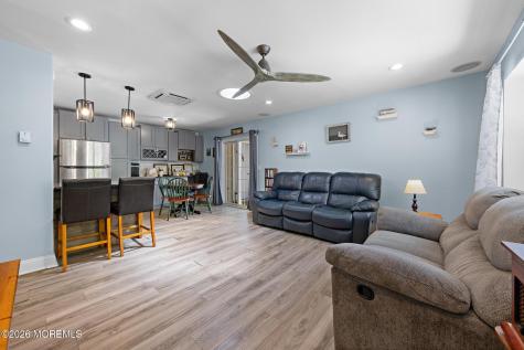 19 Driftwood Drive Little Egg Harbor NJ 08087
