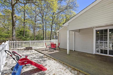 19 Driftwood Drive Little Egg Harbor NJ 08087