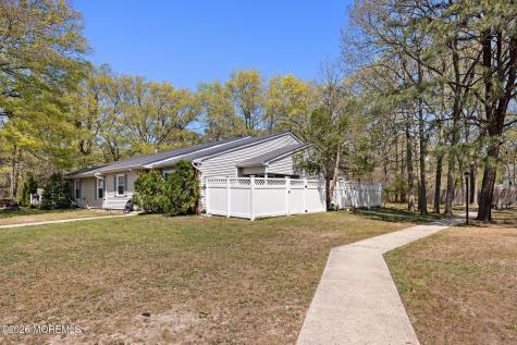 19 Driftwood Drive Little Egg Harbor NJ 08087