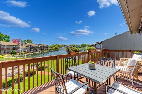 10 Sea Point Drive Point Pleasant NJ 08742