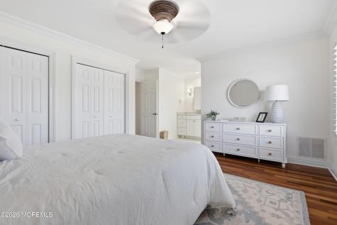 10 Sea Point Drive Point Pleasant NJ 08742