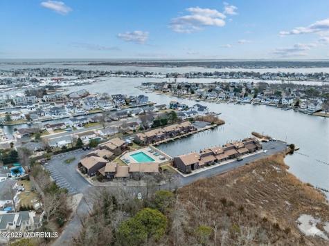 10 Sea Point Drive Point Pleasant NJ 08742