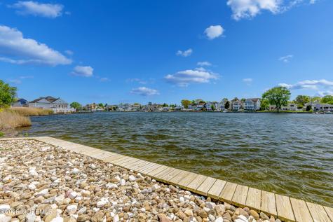 10 Sea Point Drive Point Pleasant NJ 08742