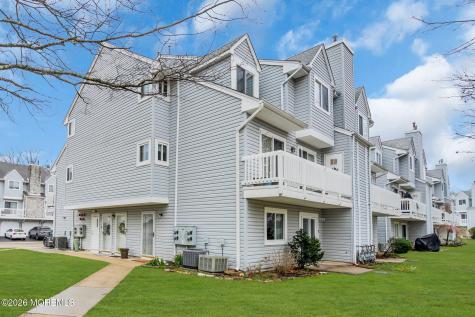 1801 Scarlet Oak Avenue Toms River NJ 08755