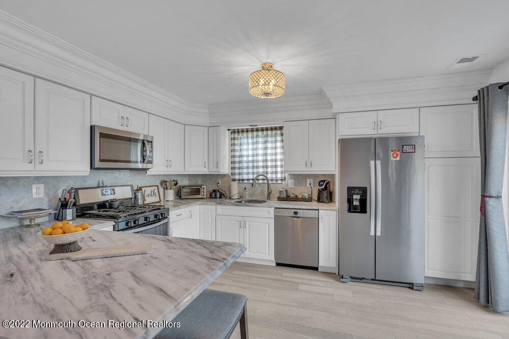 92 Tanya Circle Ocean Twp NJ 07712