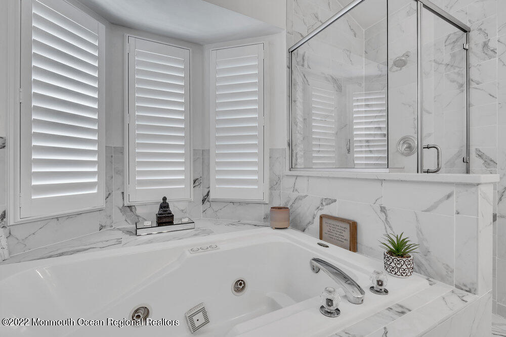 92 Tanya Circle Ocean Twp NJ 07712