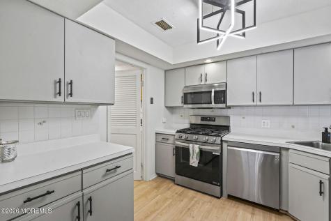105 Lloyd Court East Brunswick NJ 08816