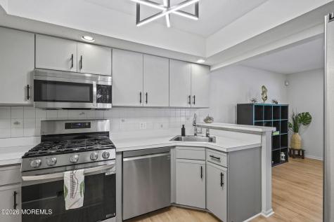 105 Lloyd Court East Brunswick NJ 08816