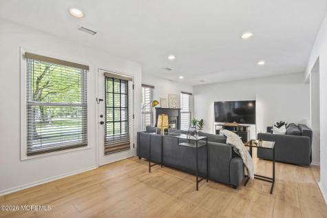 105 Lloyd Court East Brunswick NJ 08816