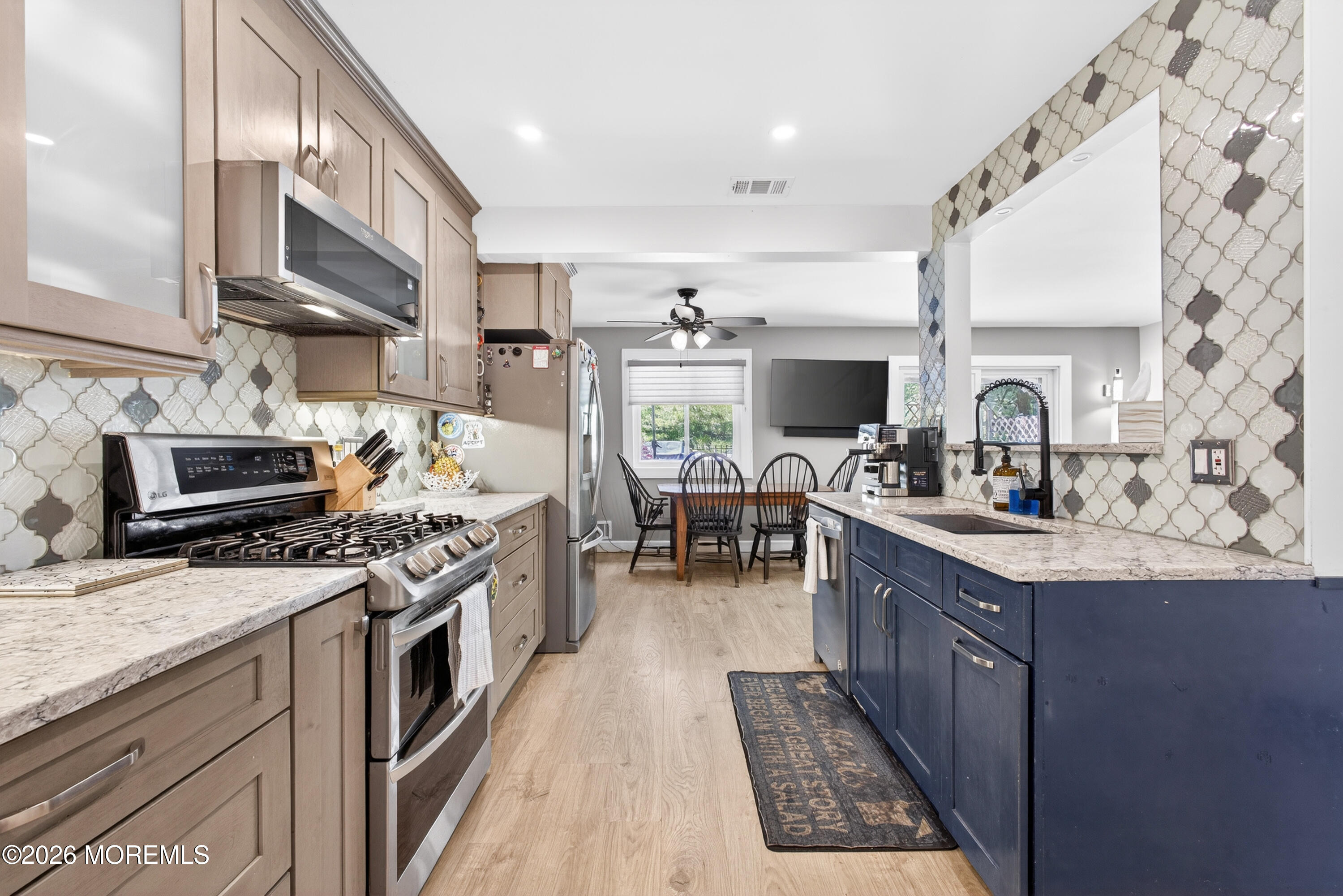 6 Swan Road Howell NJ 07731