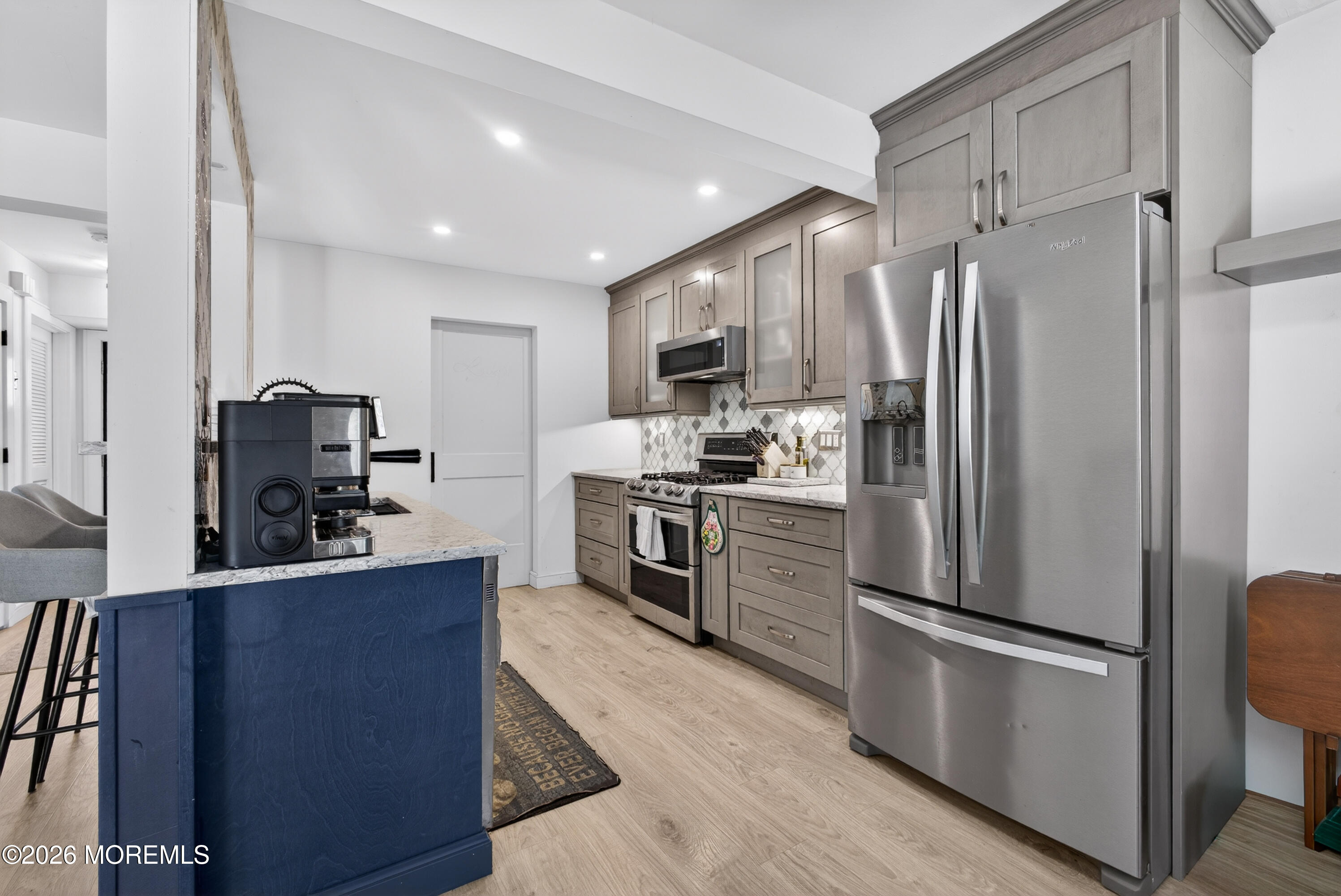 6 Swan Road Howell NJ 07731