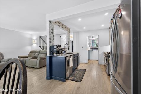 6 Swan Road Howell NJ 07731