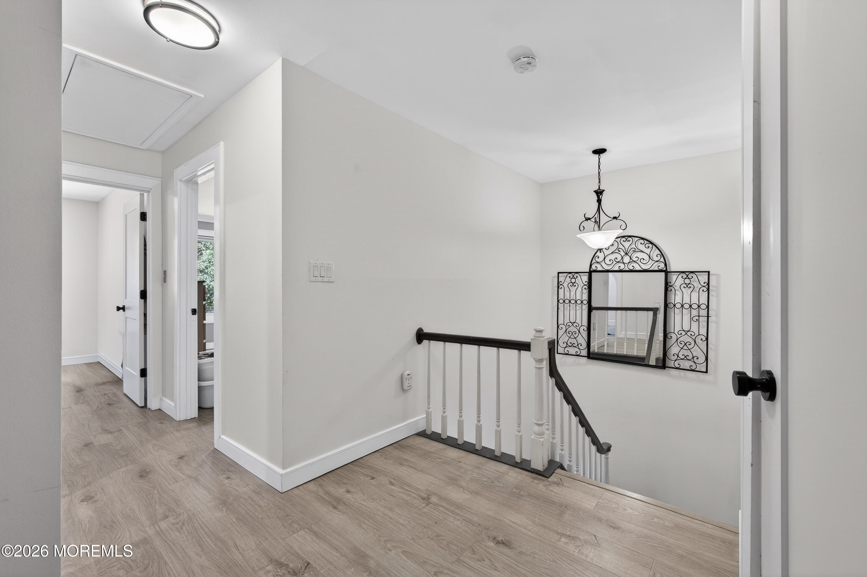 6 Swan Road Howell NJ 07731