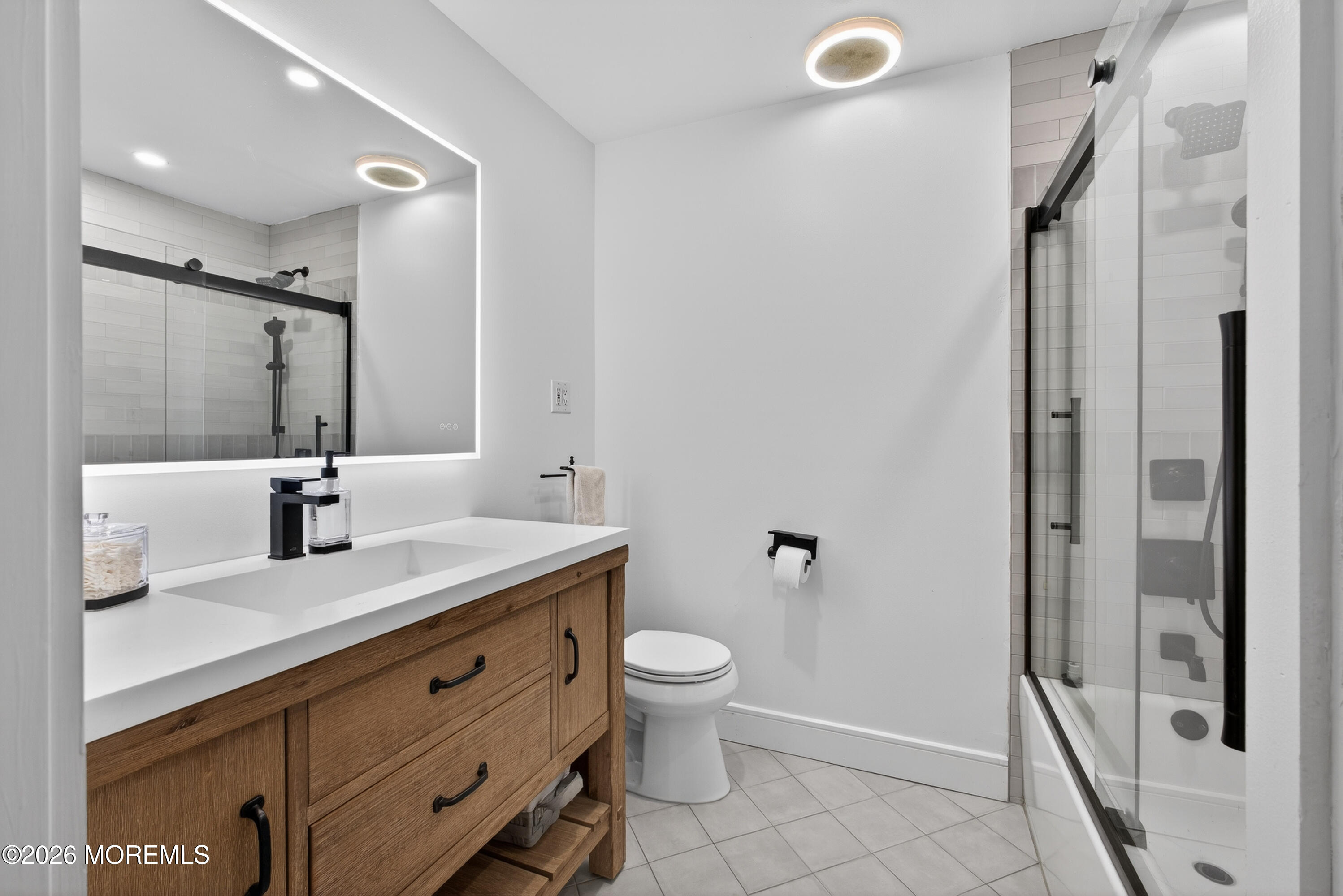 6 Swan Road Howell NJ 07731