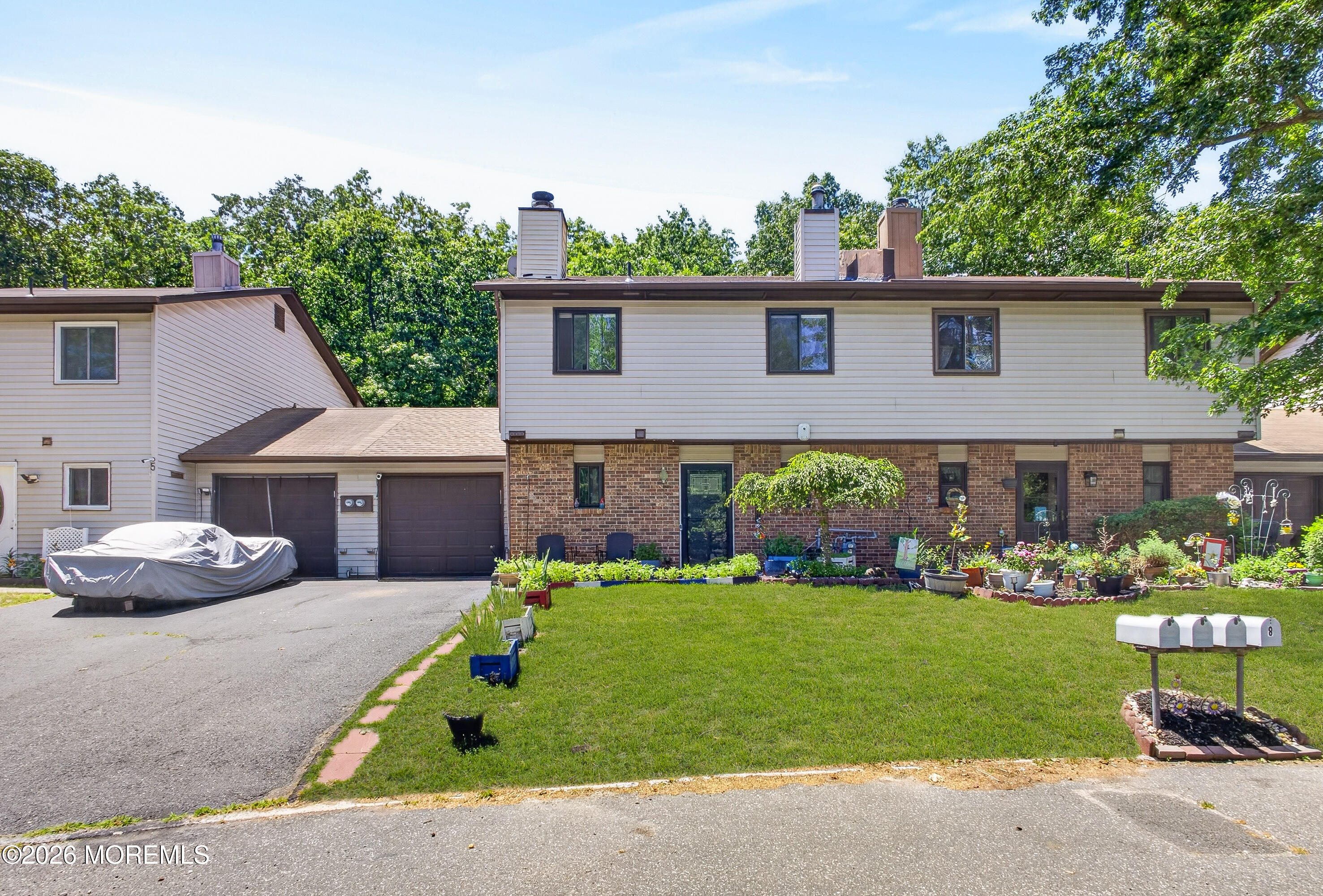 6 Swan Road Howell NJ 07731