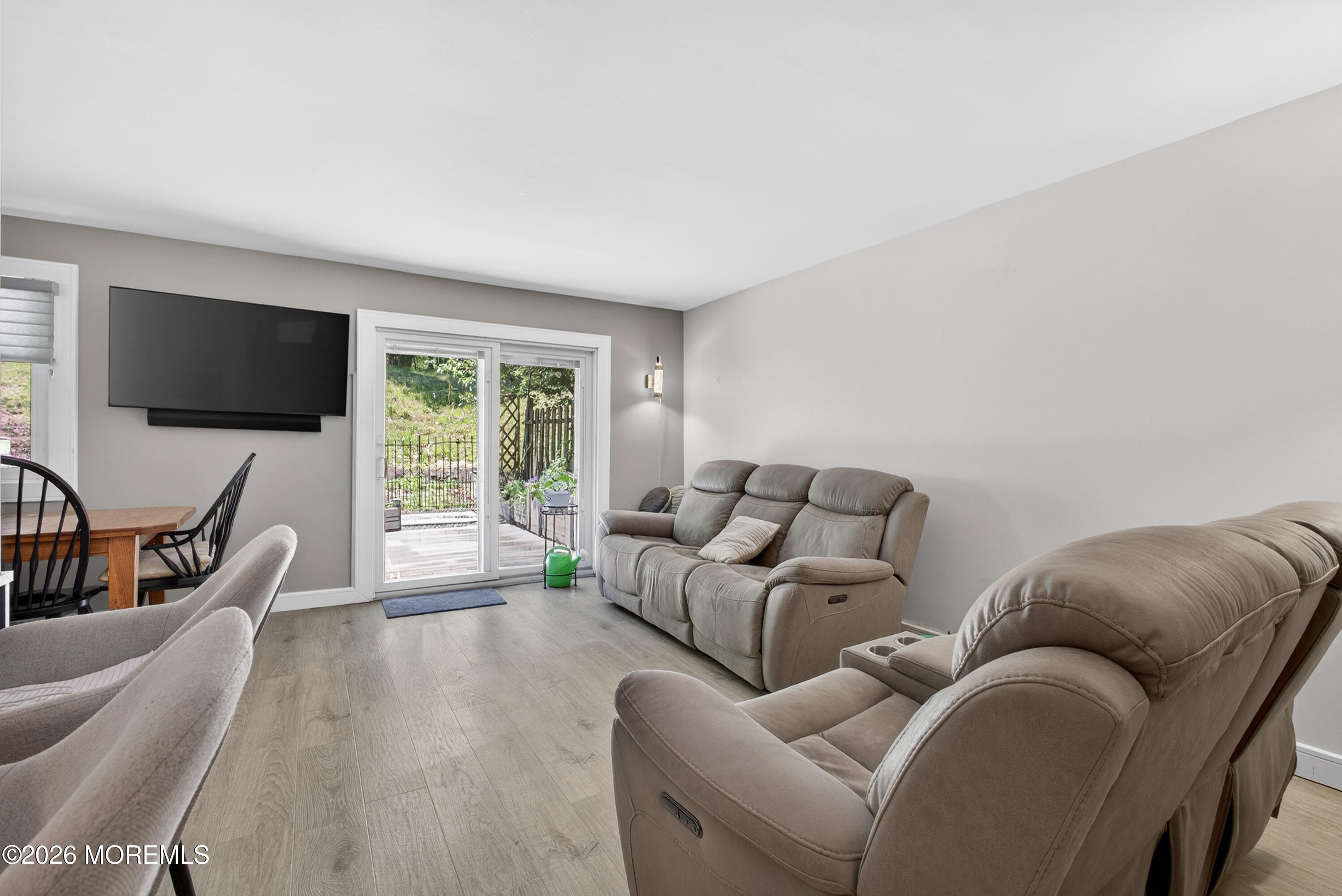 6 Swan Road Howell NJ 07731