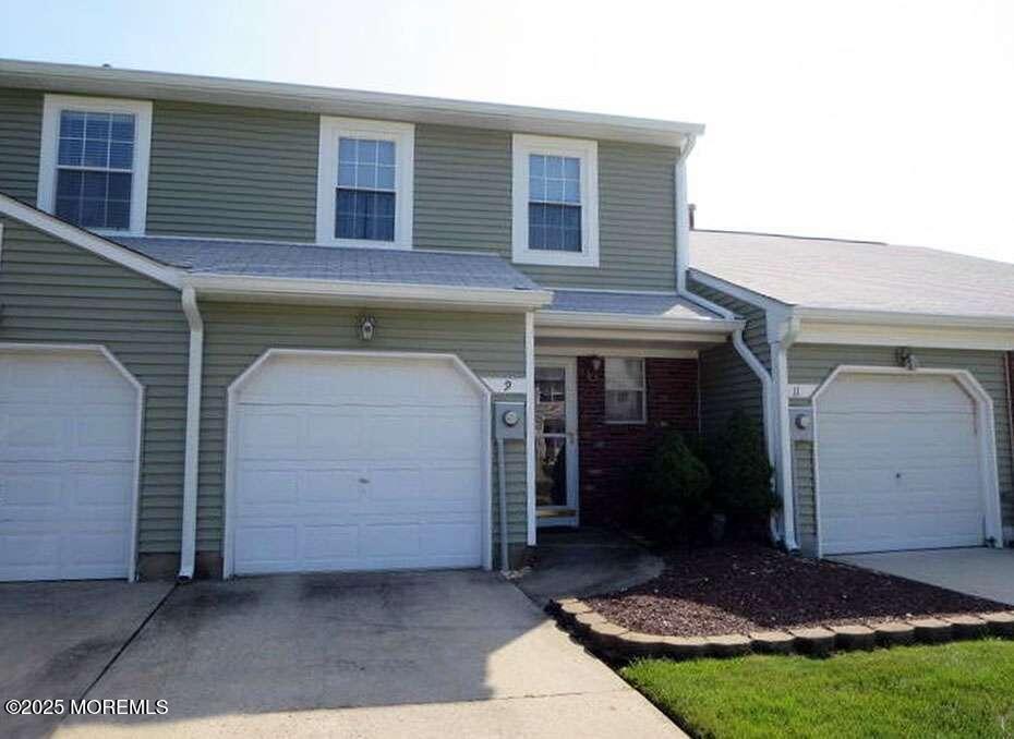 9 Birch Lane Eatontown NJ 07724