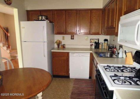 9 Birch Lane Eatontown NJ 07724