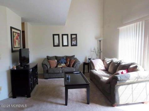 9 Birch Lane Eatontown NJ 07724