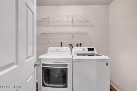 91 Delaware Lane Branchburg NJ 08876