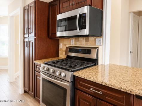 91 Delaware Lane Branchburg NJ 08876