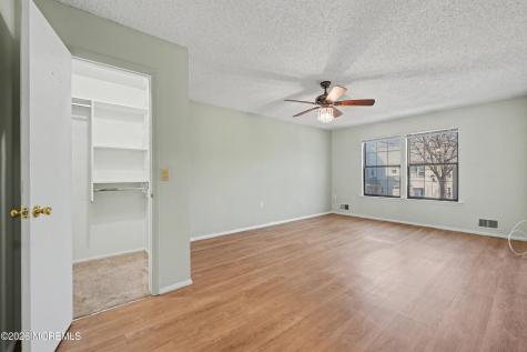 1807 Lilly Lane Jackson NJ 08527