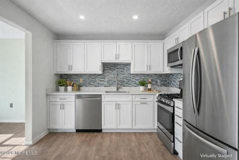 1807 Lilly Lane Jackson NJ 08527