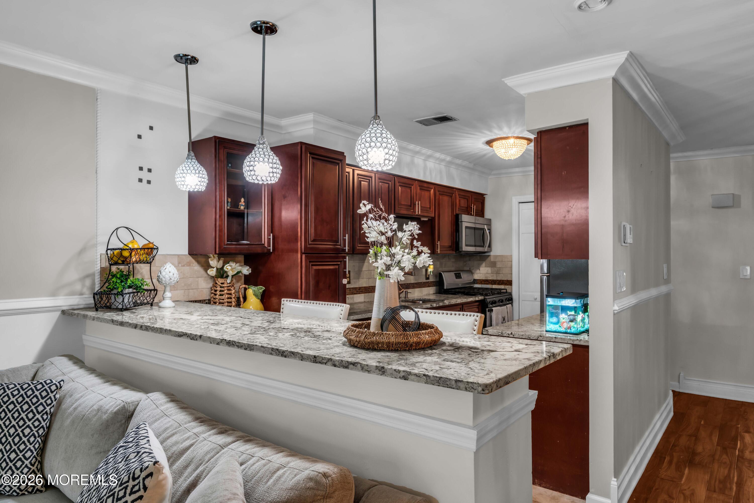 69 Lexington Circle Matawan NJ 07747