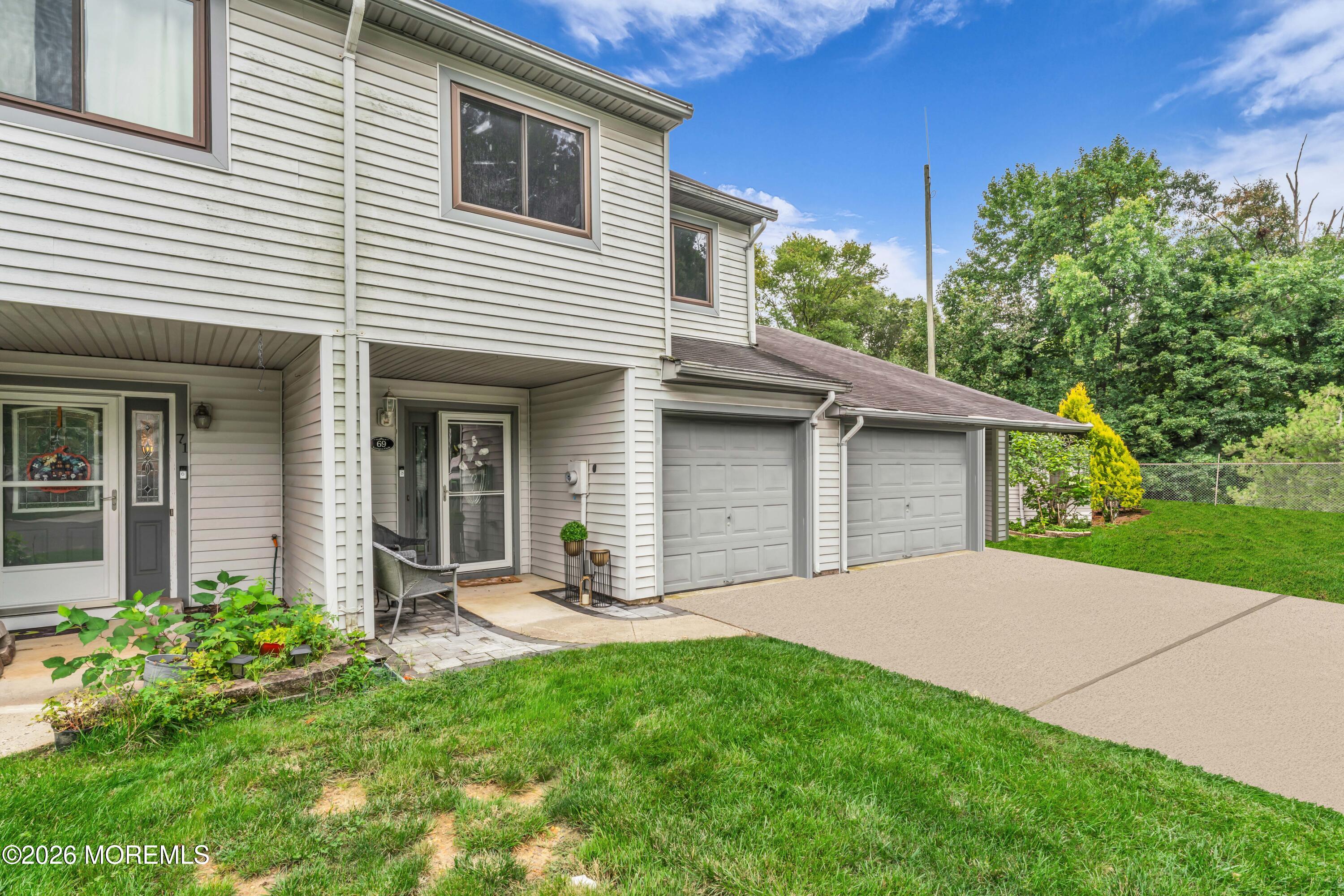 69 Lexington Circle Matawan NJ 07747