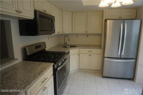 71 Percival Court Old Bridge NJ 08857
