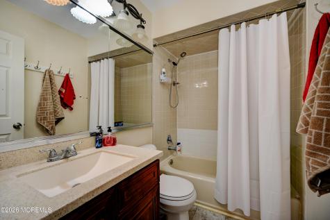 22 Borelle Square Parlin NJ 08859