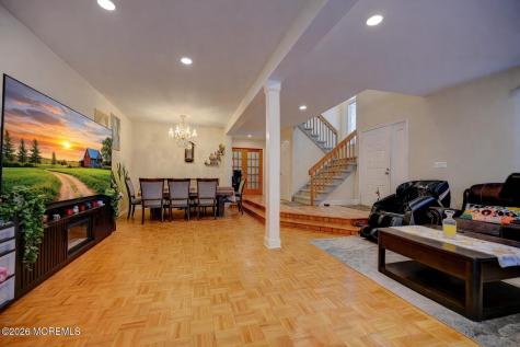 22 Borelle Square Parlin NJ 08859