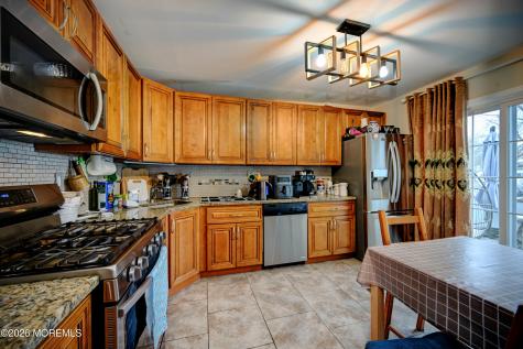 22 Borelle Square Parlin NJ 08859