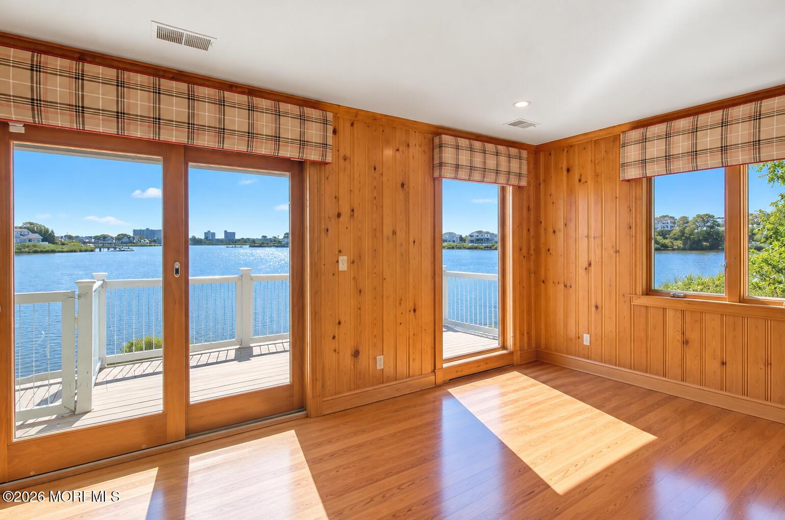 165 Riddle Avenue Long Branch NJ 07740