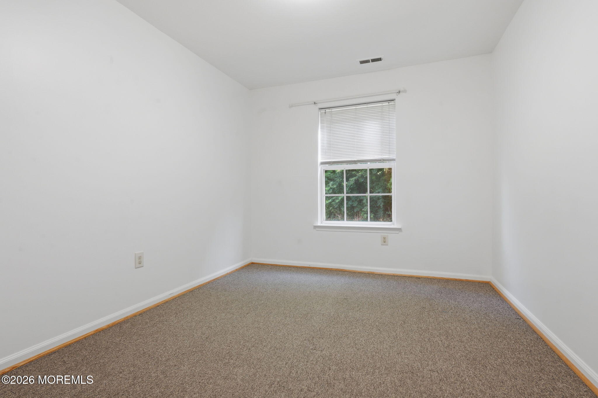 2704 Commons Drive East Brunswick NJ 08816