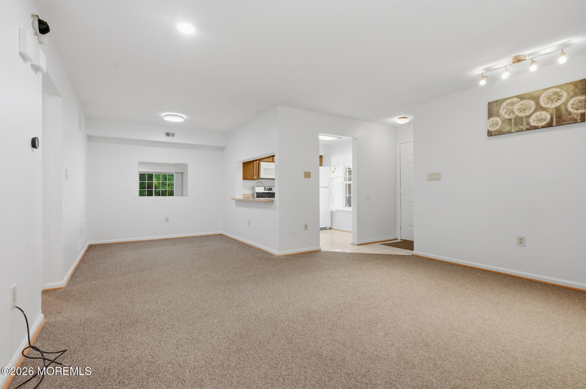 2704 Commons Drive East Brunswick NJ 08816