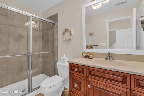 20 Brianna Court Atlantic Highlands NJ 07716