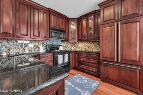 20 Brianna Court Atlantic Highlands NJ 07716