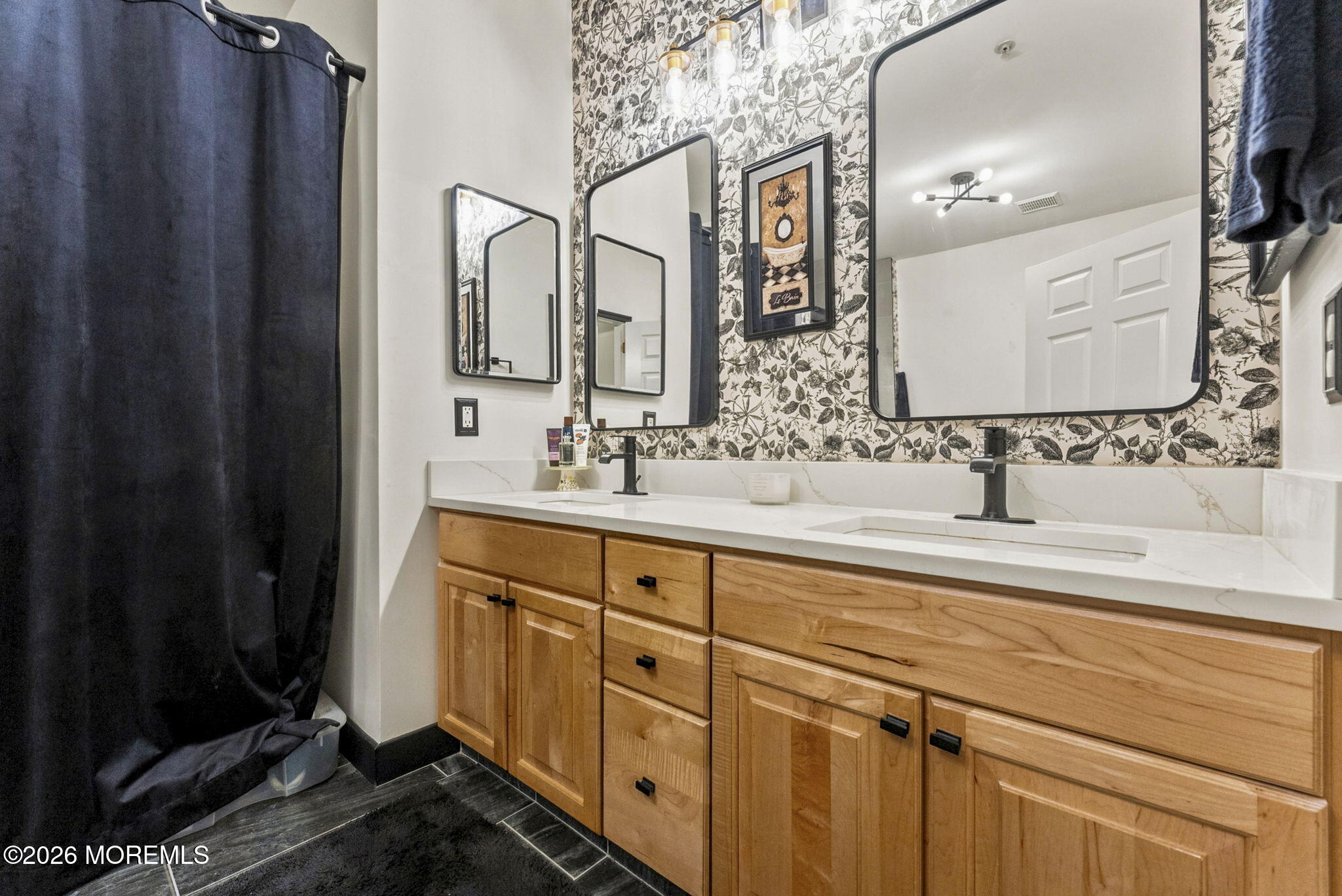 556 Saint Andrews Place Manalapan NJ 07726