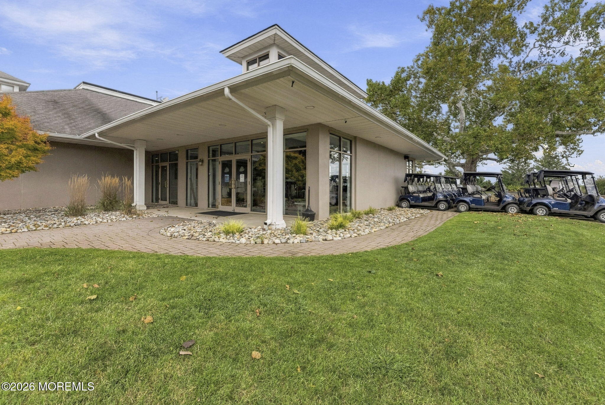 556 Saint Andrews Place Manalapan NJ 07726